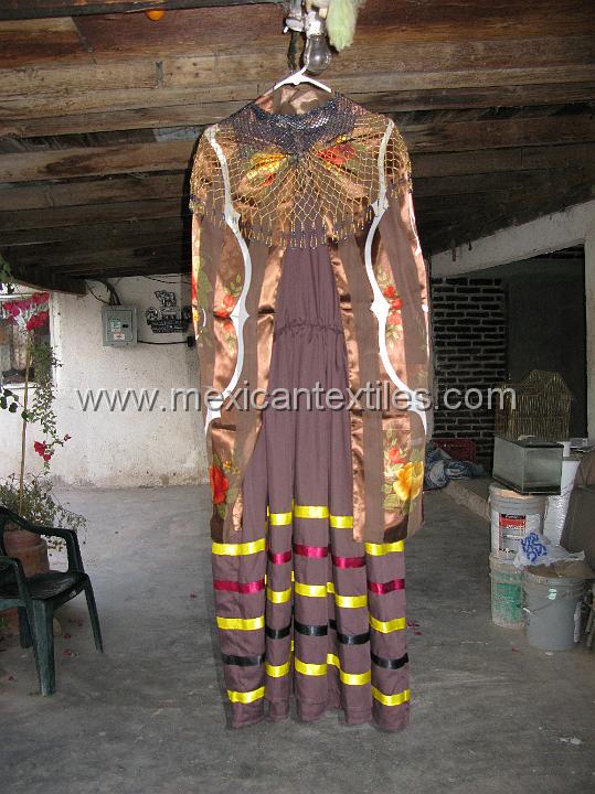 cucapa gala.JPG - Cucapa traditional dress, With over blouse and "pechera' made from beads.